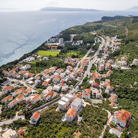 Apartments Villa Katarina Tucepi Bagian luar foto